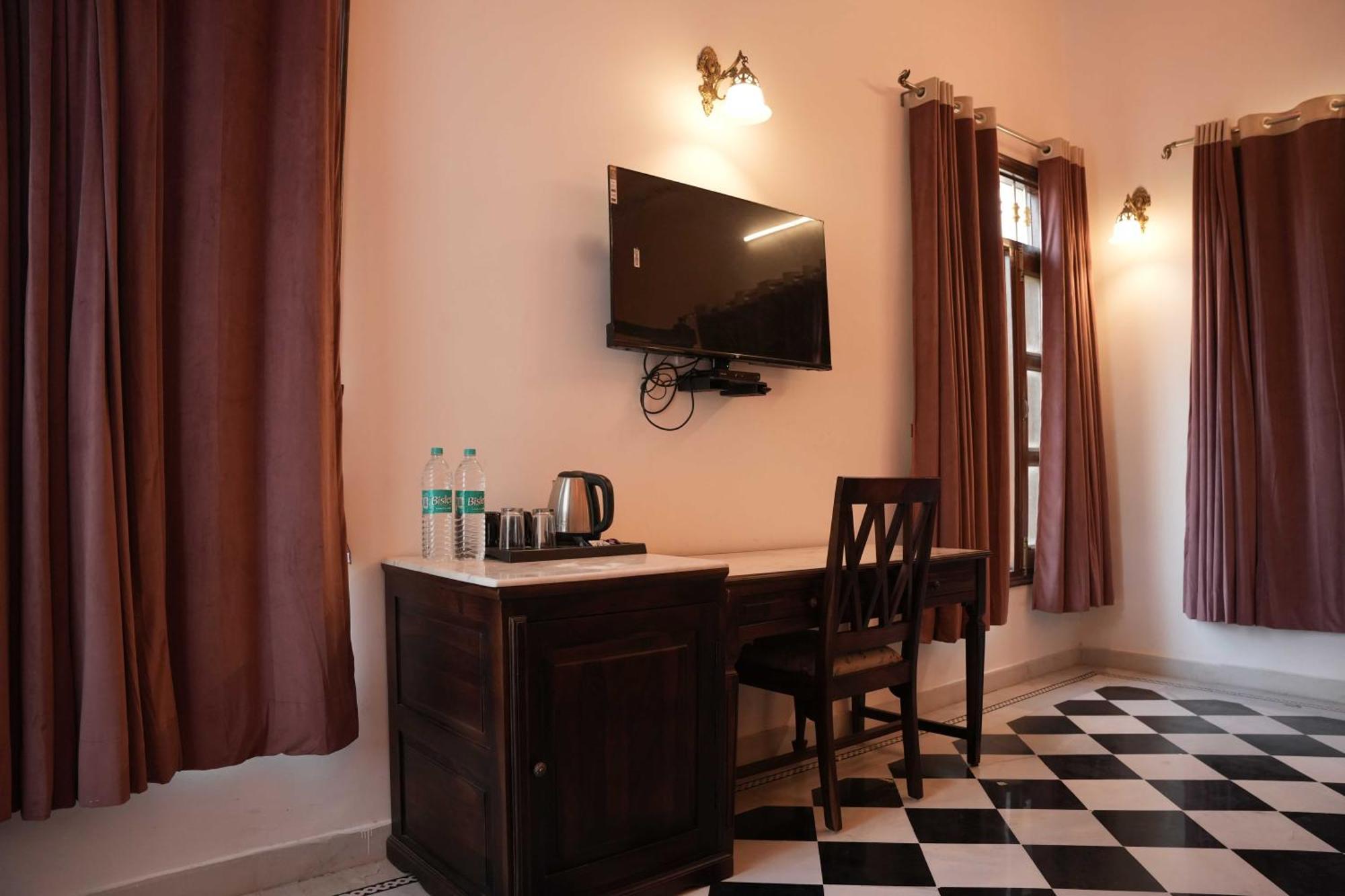 Hotel Karohi Villa Udaipur Exterior photo
